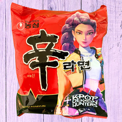 K-Pop Demon Hunters Mega Fan Snack and Gift Box – 100 Items Inside