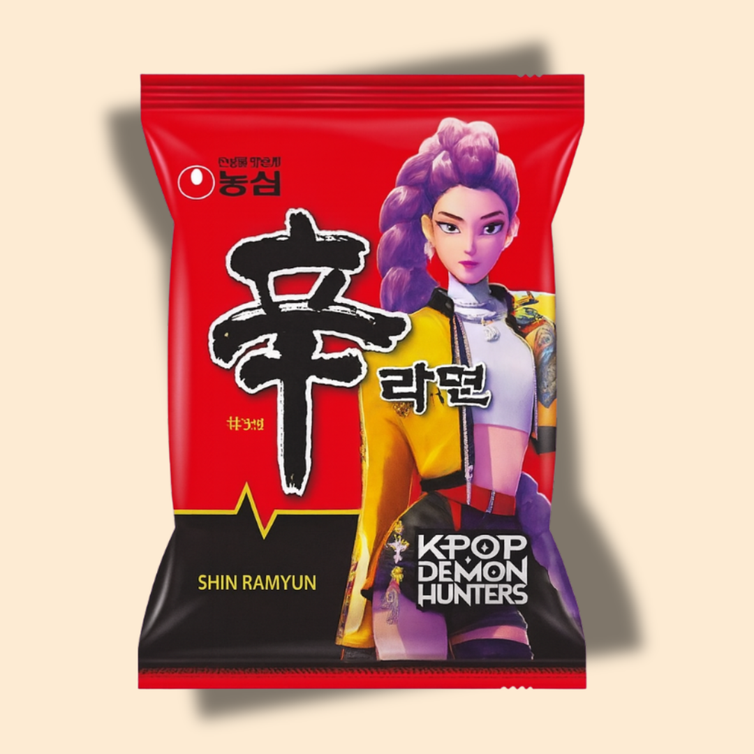 K-Pop Bias Snack Box (+ FREE BTS or Blackpink socks)