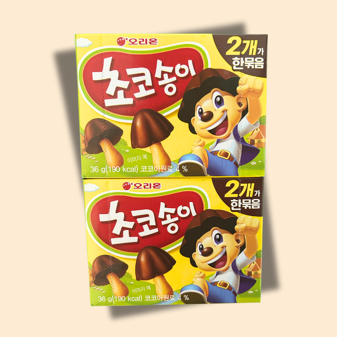 K-Pop Bias Snack Box (+ FREE BTS or Blackpink socks)