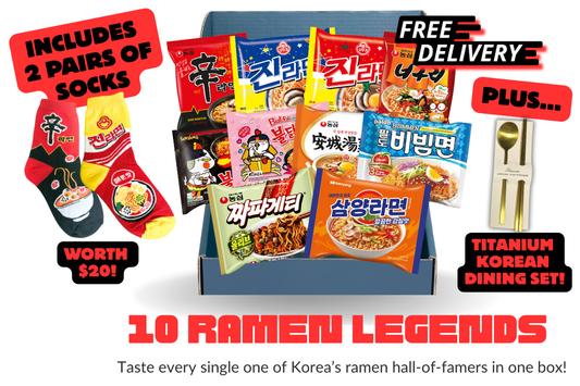 Box of Korean ramen noodles with promotional text about free delivery, socks, and a dining set.